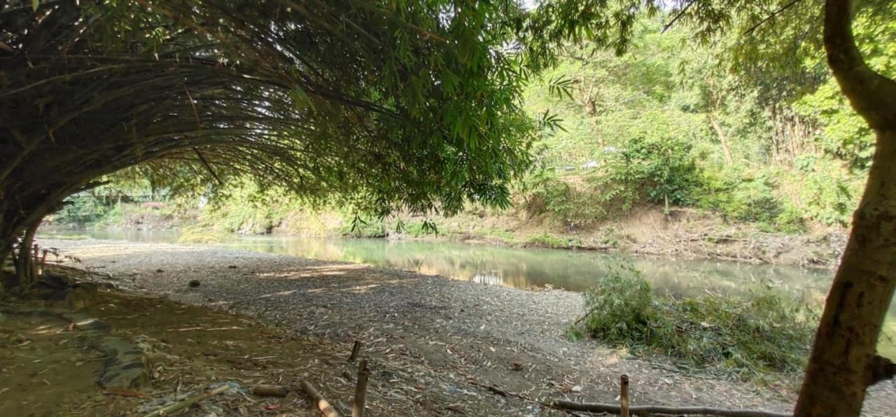 Kebon Pring Floating Resort & Market Bantul Εξωτερικό φωτογραφία